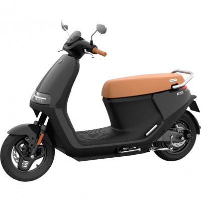 Електроскутер SEGWAY E125S Black Електроскутер SEGWAY E125S Black