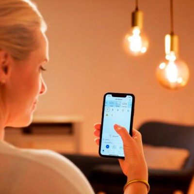 Розумна світлодіодна лампа WIZ WiFi E14 4.9W 25W 370Lm C35 2000-5000K Wi-Fi (929003017701) Розумна світлодіодна лампа WIZ WiFi E14 4.9W 25W 370Lm C35 2000-5000K Wi-Fi (929003017701)